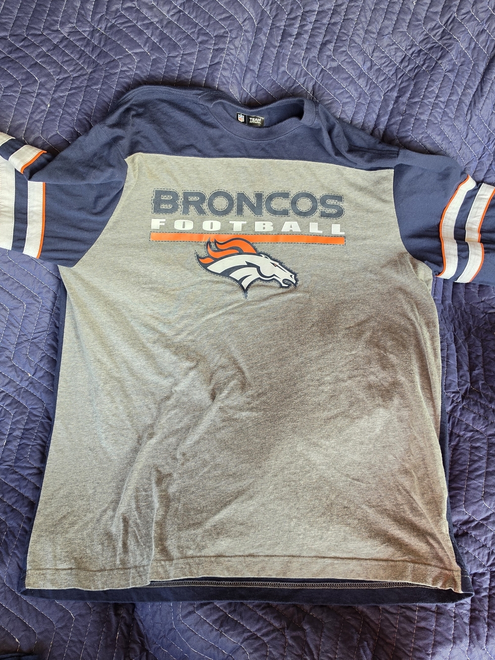 NFL Denver Broncos Gray & Navy Long Sleeve Football Tee